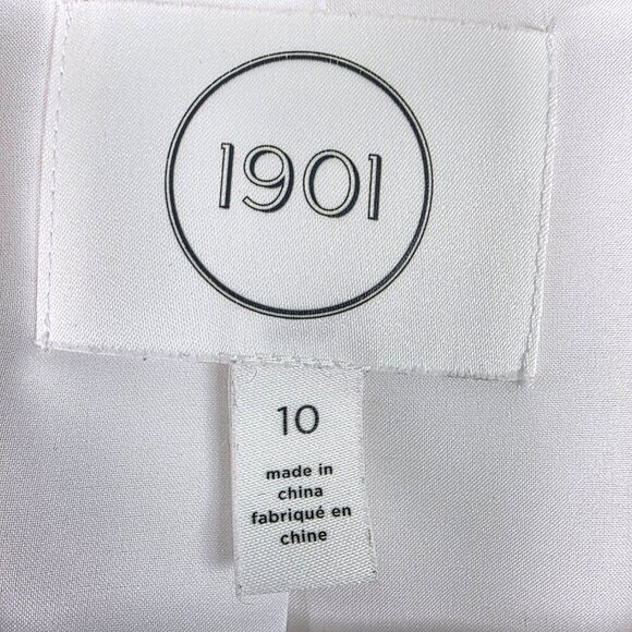 1901 Women's White Blazer - Picture 14 of 16